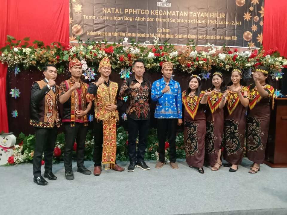 Natal PPHTGD di Tayan Hilir