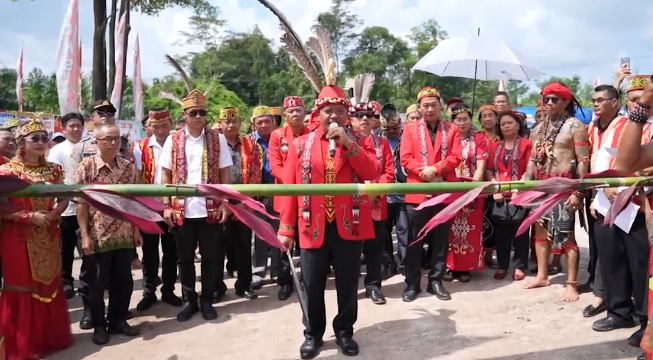 Peresmian rumah betang Mongo Tapis Tayan Hilir