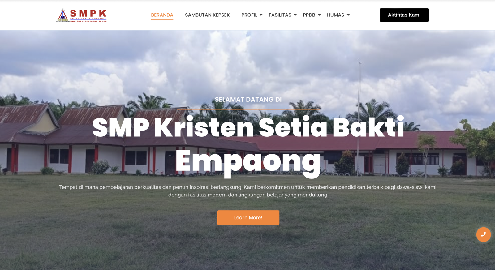 SMPK Setia Bakti Empaong Meningkatkan Pelayanan Informasi dengan Portal Resmi