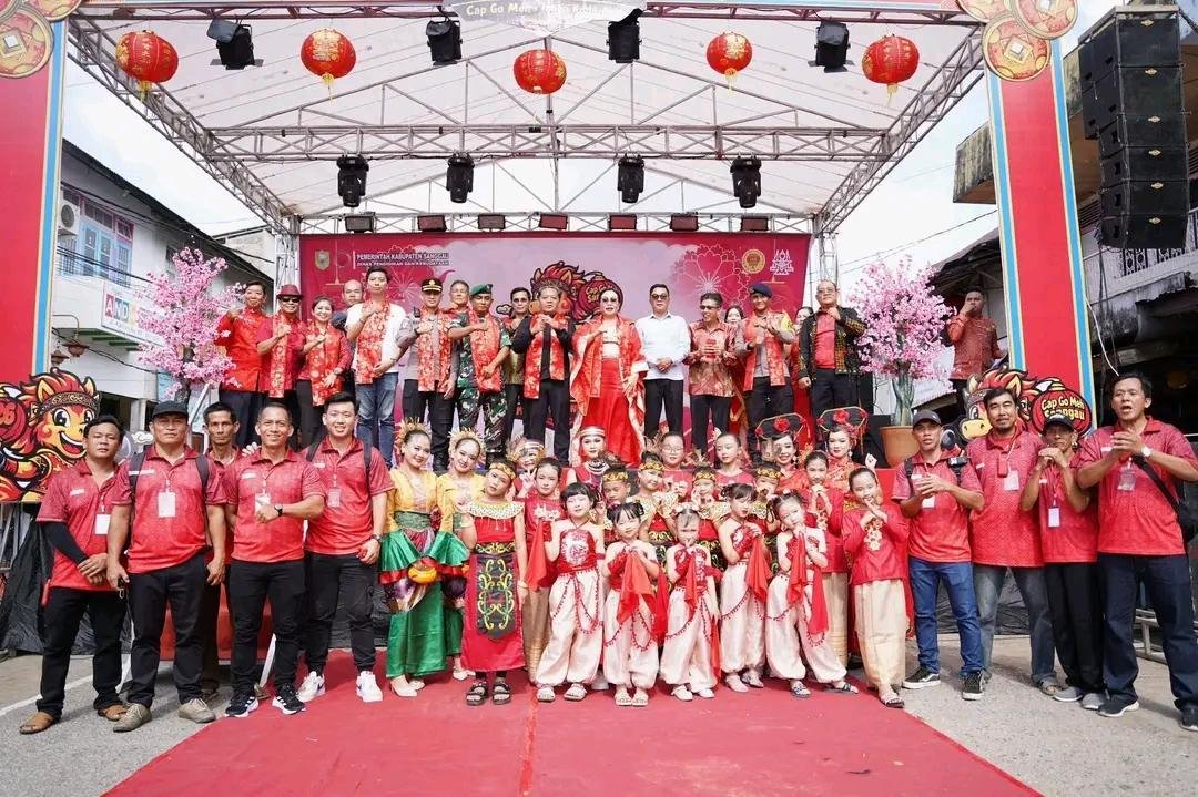 Pembukaan Perayaan Imlek 2577 Gongzili dan Cap Go Meh 2026 di Sanggau Berlangsung Meriah dan Penuh Kebersamaan