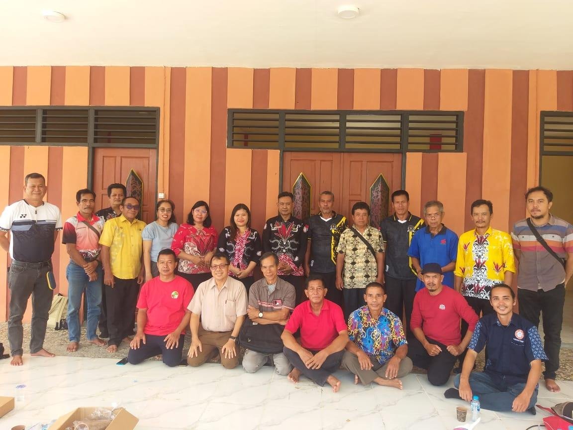 Tim Percepatan SK MHA Kabupaten Sanggau Kunjungi Komunitas Dayak Panu, Sosialisasikan Perda Pengakuan dan Perlindungan Masyarakat Hukum Adat
